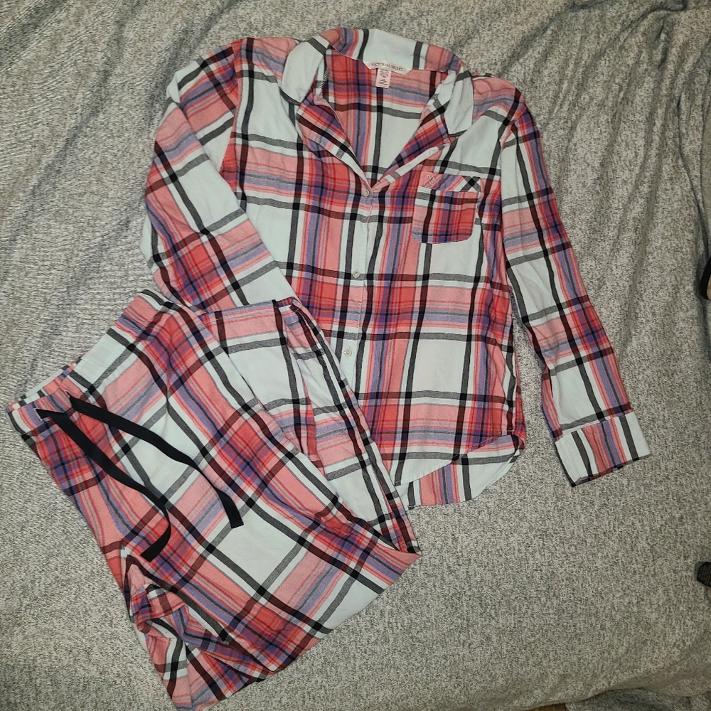 Women's Victoria's Secret Plaid Pajama Set Size L